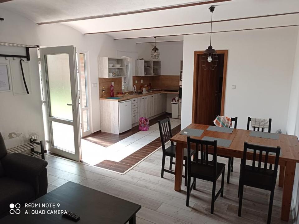 Apartmany Zajecak Zaječí Extérieur photo