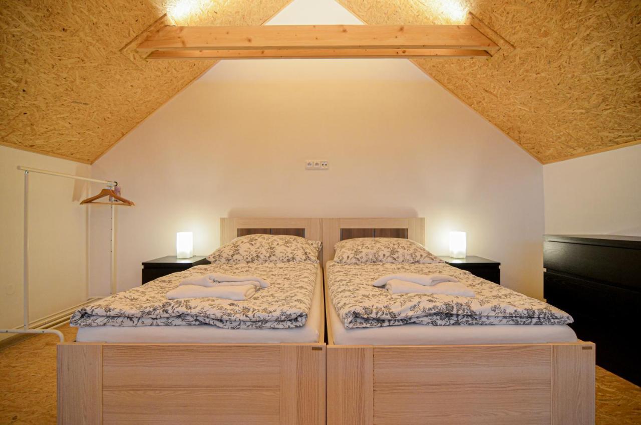 Apartmany Zajecak Zaječí Extérieur photo