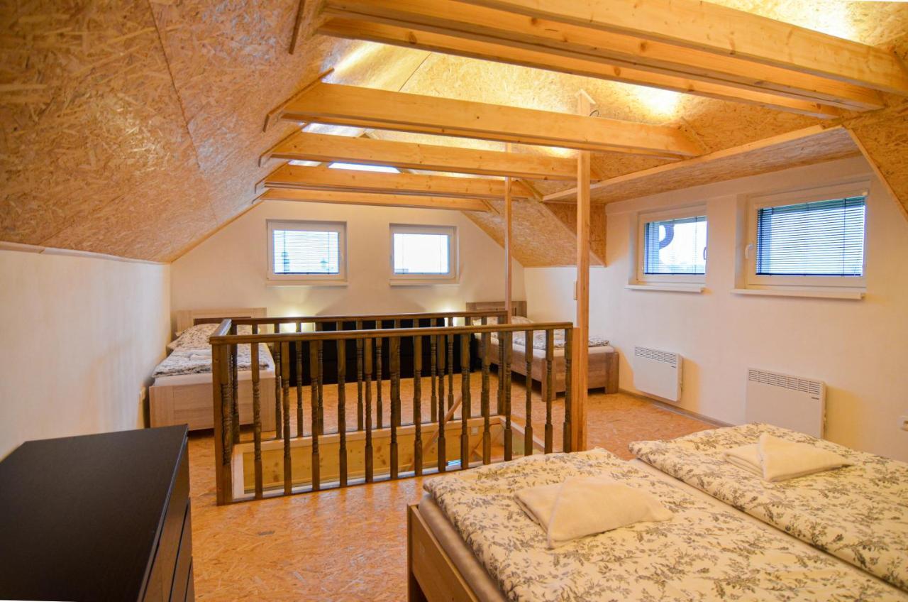 Apartmany Zajecak Zaječí Extérieur photo